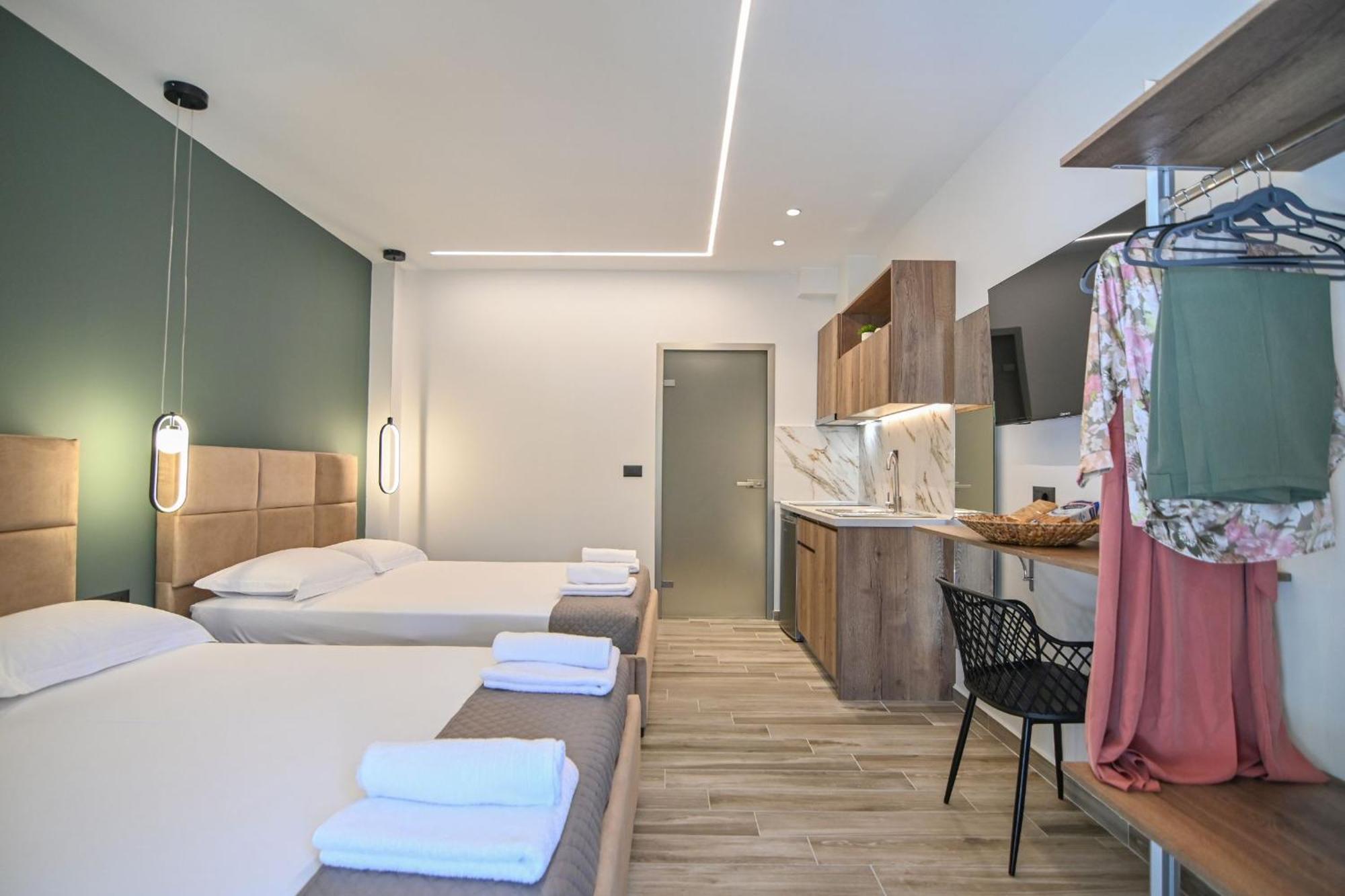 Apartment Esperides Nea Vrasna