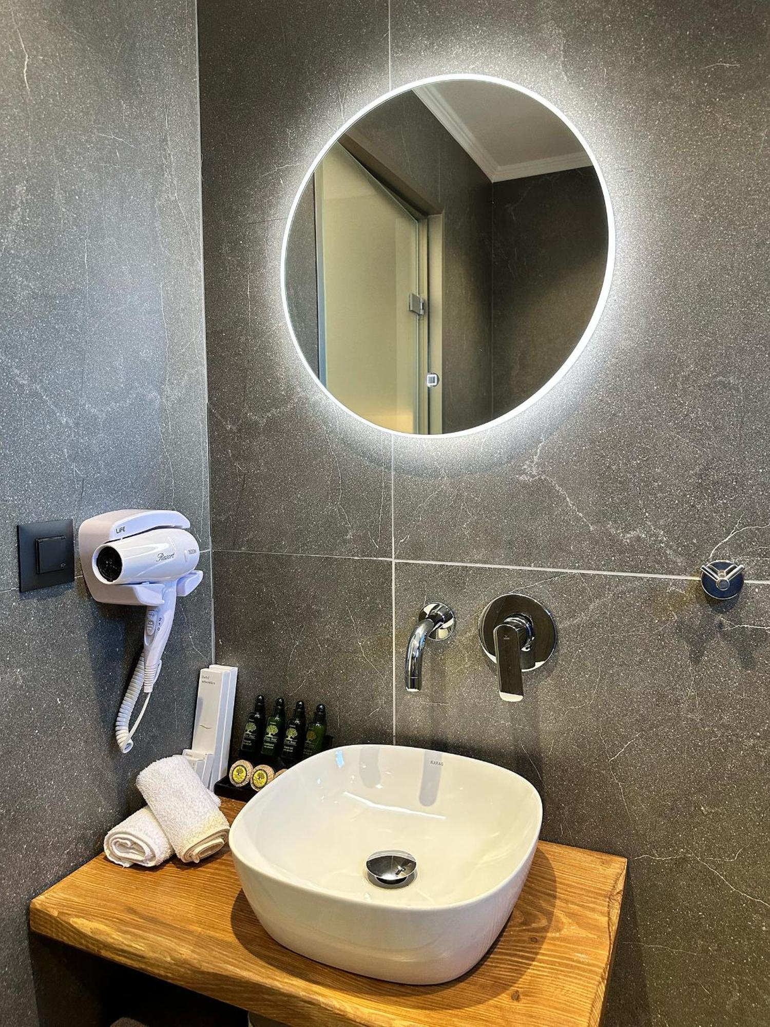 Apartment Esperides Nea Vrasna
